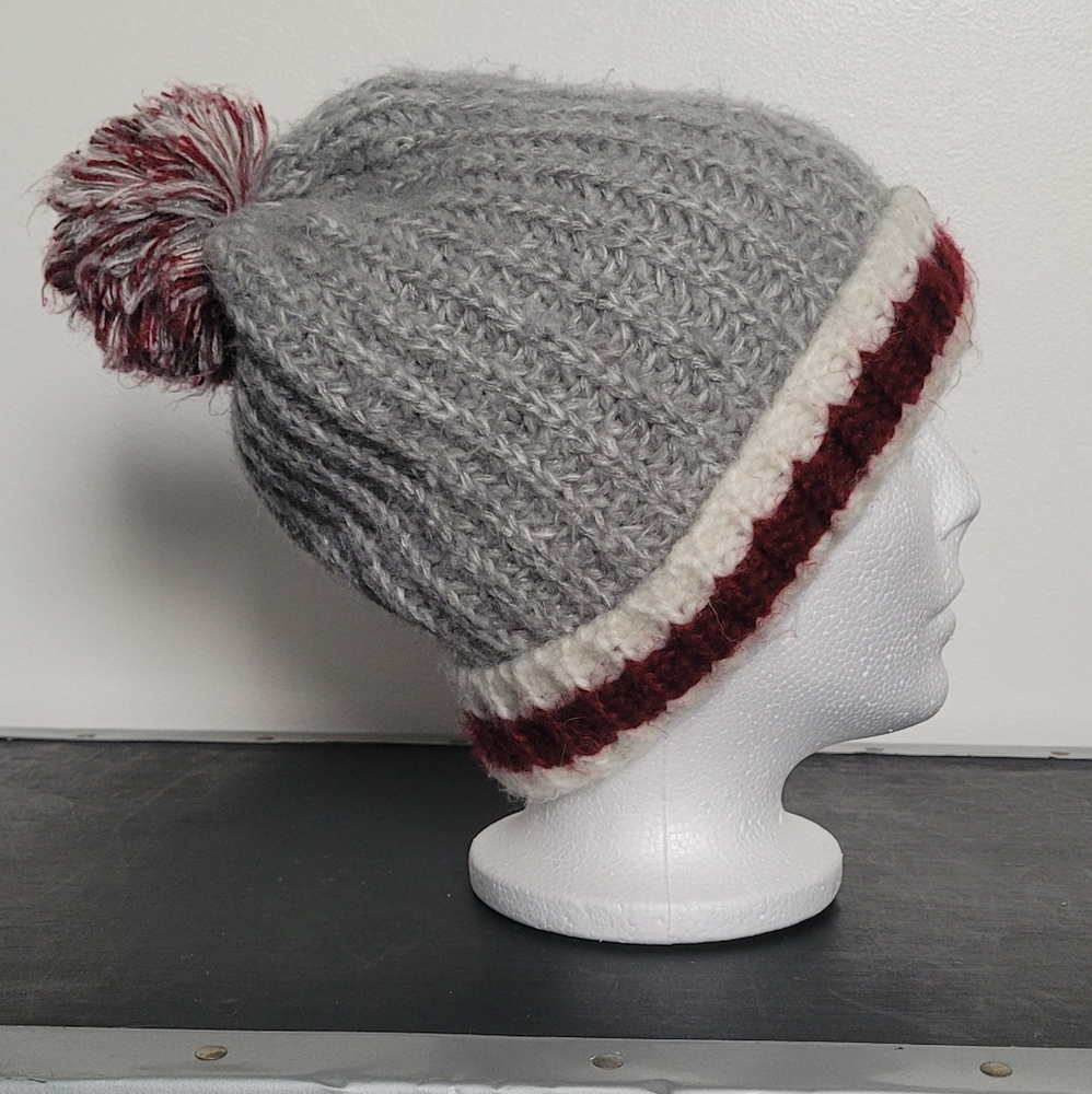 Gray Knit Beanie with Pom Pom